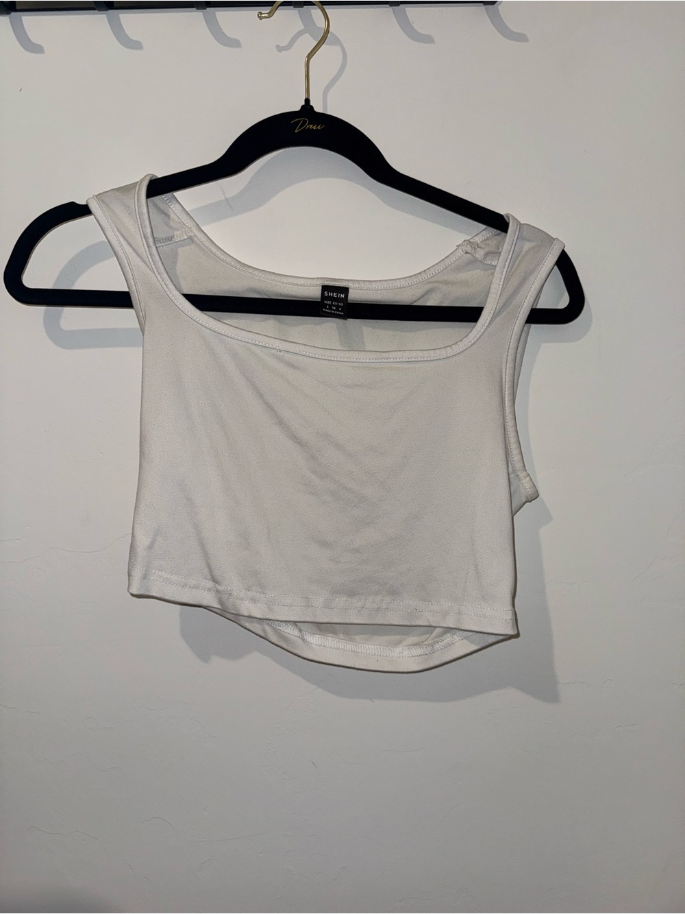 SHEIN White Ribbed Cropped Tank Top